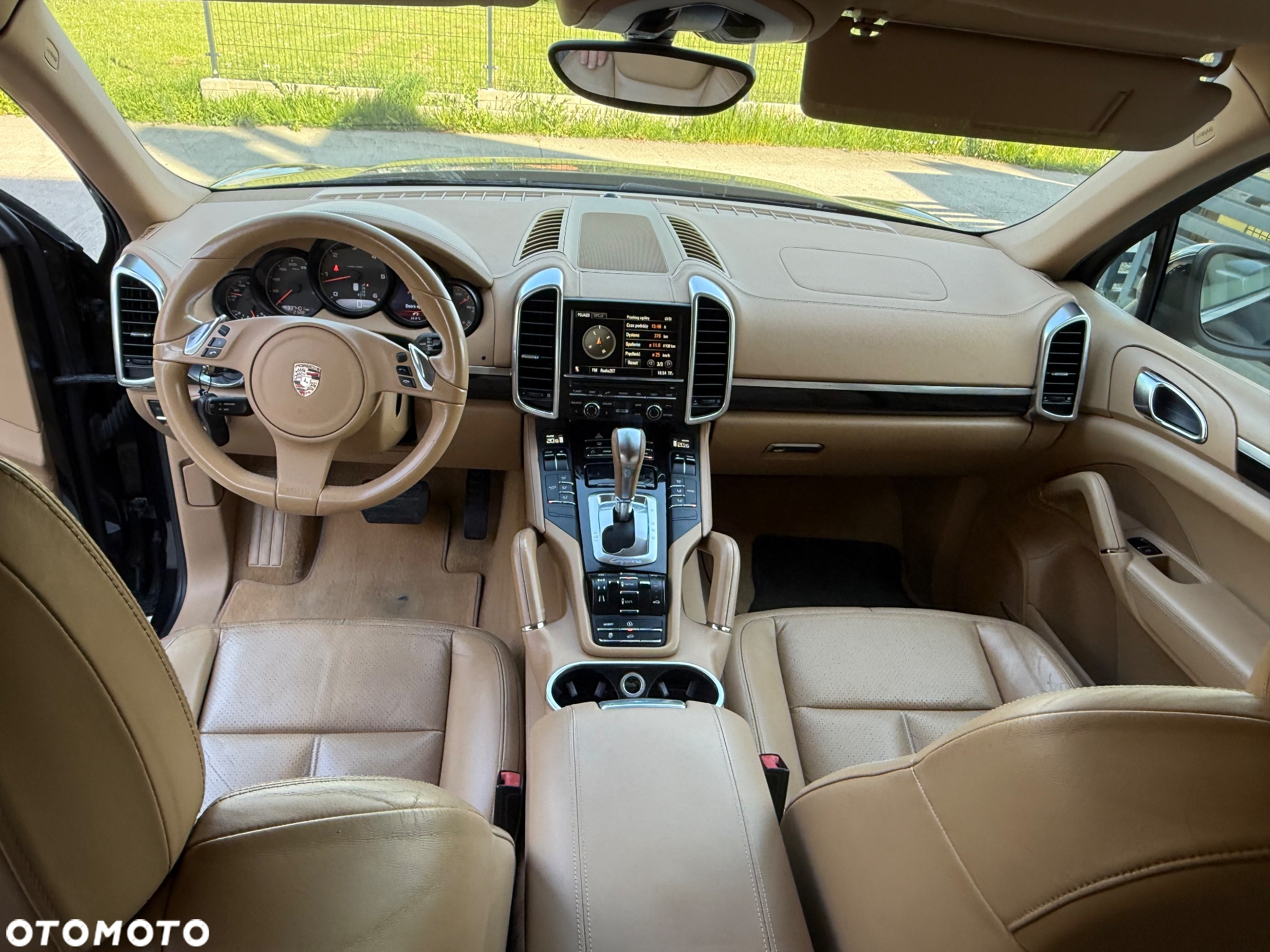 Porsche Cayenne Diesel Platinum Edition - 18