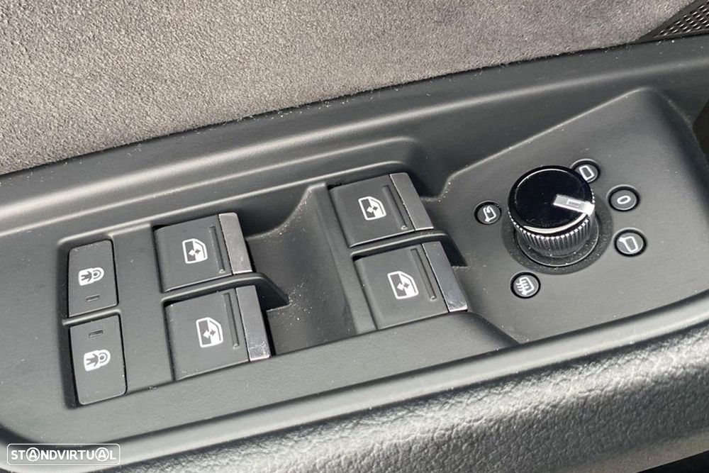 Audi Q8 e-Tron Sportback 50 quattro S line - 13