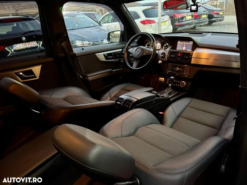 Mercedes-Benz GLK 220 CDI DPF 4Matic BlueEFFICIENCY 7G-TRONIC Edition 1 - 25