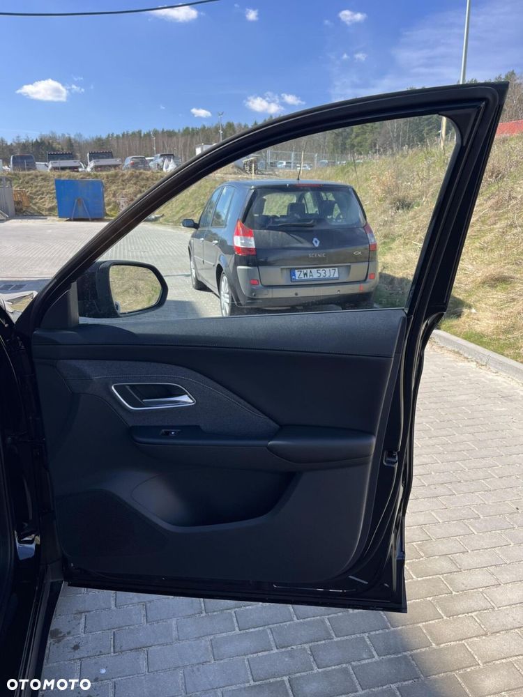 MG ZS Hybrid+ - 27