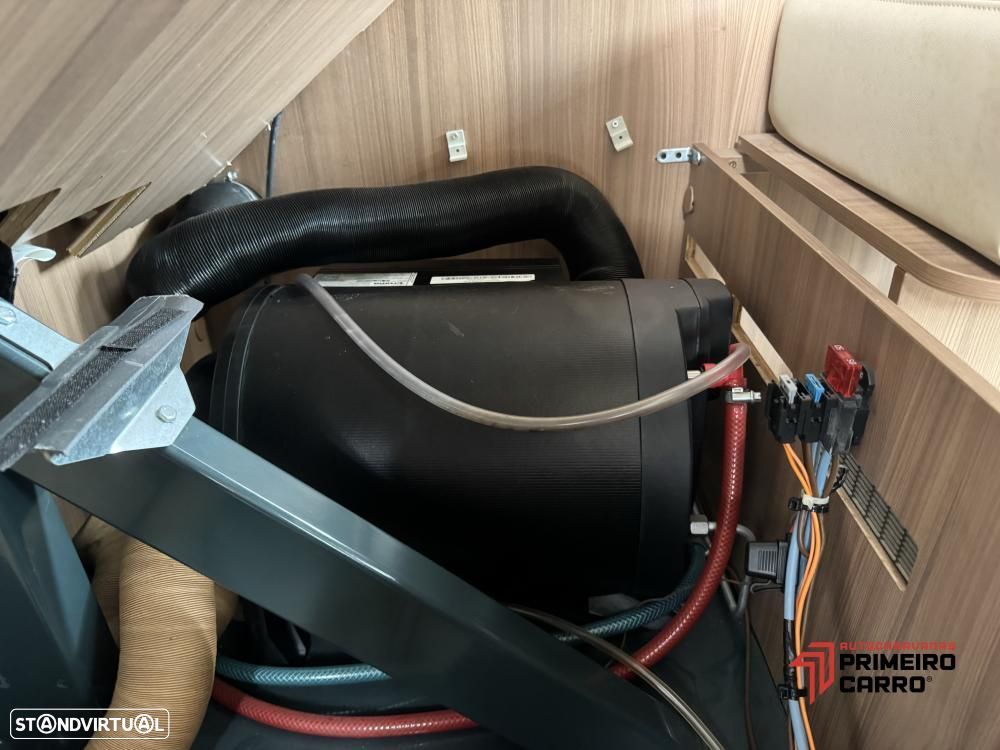 Pilote Aventura G740 cama central e basculante - 12