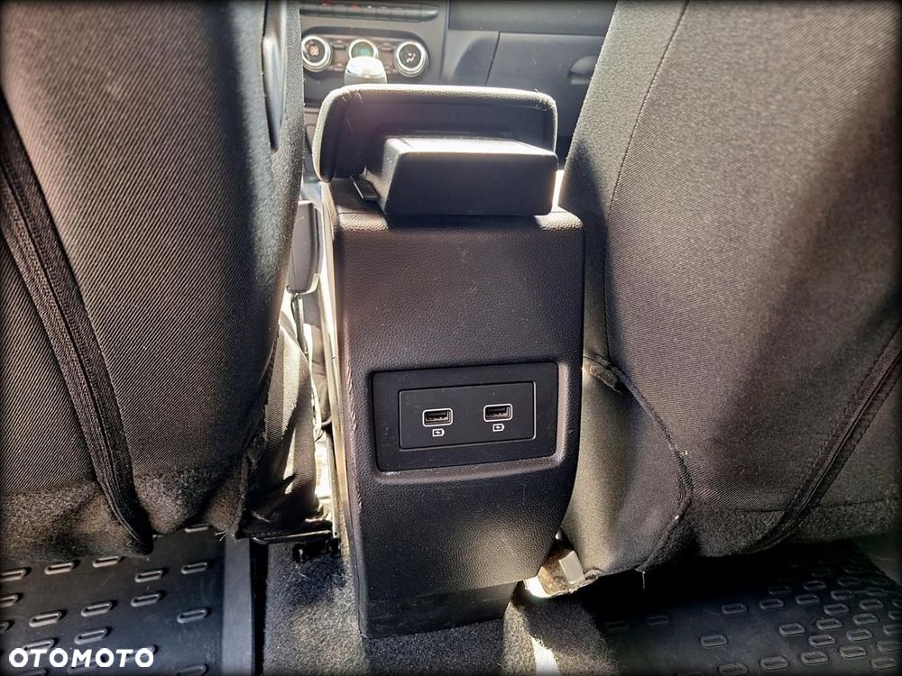 Dacia Duster 1.0 TCe Prestige - 8