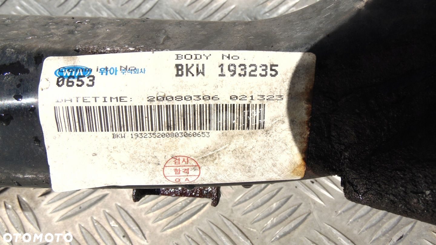 SANKI WÓZEK KOŁYSKA TRAWERS KIA CARENS III 2006-2011 2.0 CRDI - 8