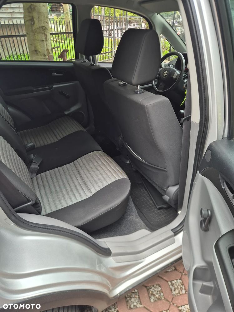 Suzuki SX4 1.6 Comfort 4WD - 10