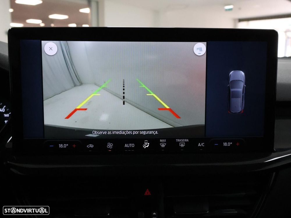 Ford Focus 1.0 EcoBoost MHEV ST-Line - 21