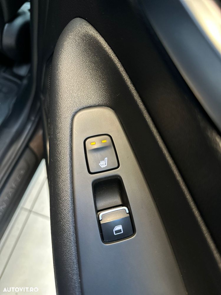 Hyundai Grand Santa Fe 2.2 CRDi ISG 4WD Aut. Luxury - 12