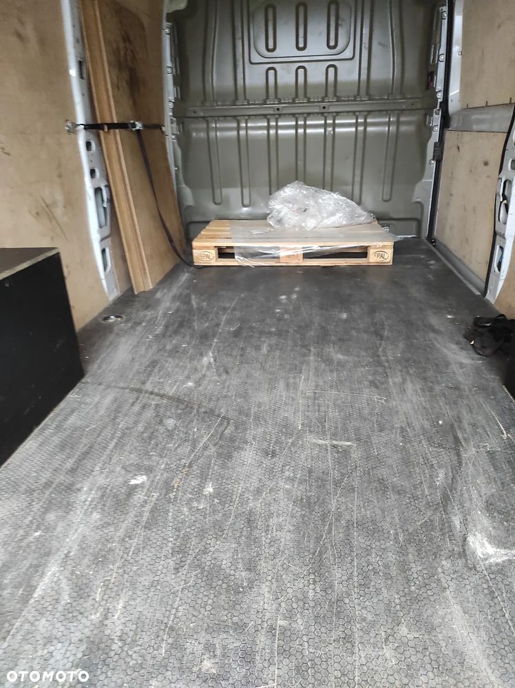 Opel MOVANO - 23