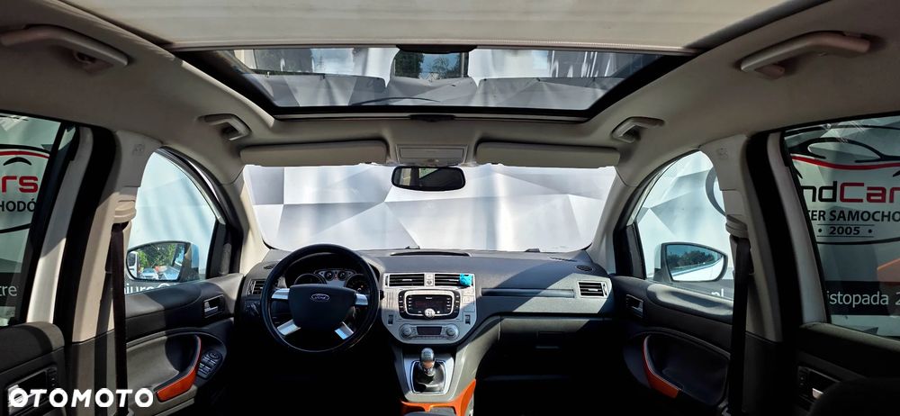Ford Kuga 2.0 TDCi Titanium - 17