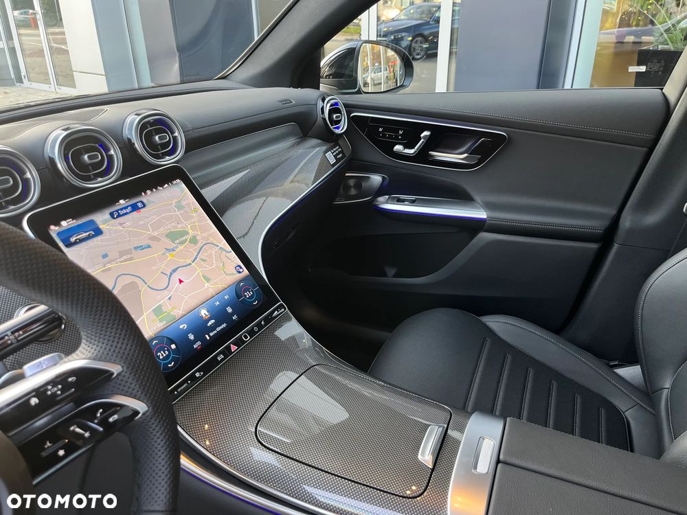 Mercedes-Benz GLC Coupe 220 d mHEV 4-Matic AMG Line - 17