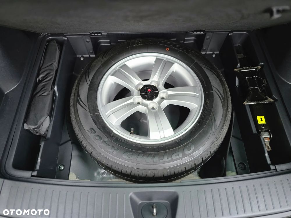 Kia Sportage 2.0 Expedition + - 35