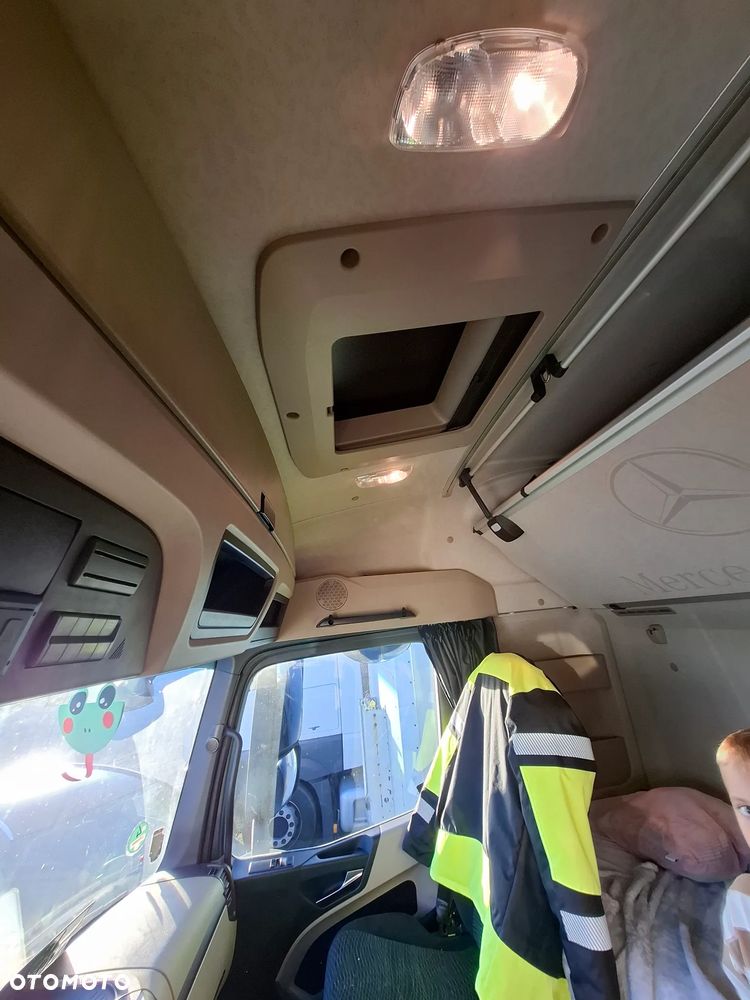 Mercedes-Benz Actros 1830 - 9