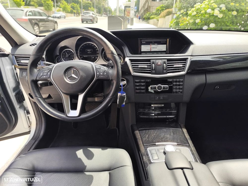 Mercedes-Benz E 300 BLUETEC Hybrid Avantgarde - 3