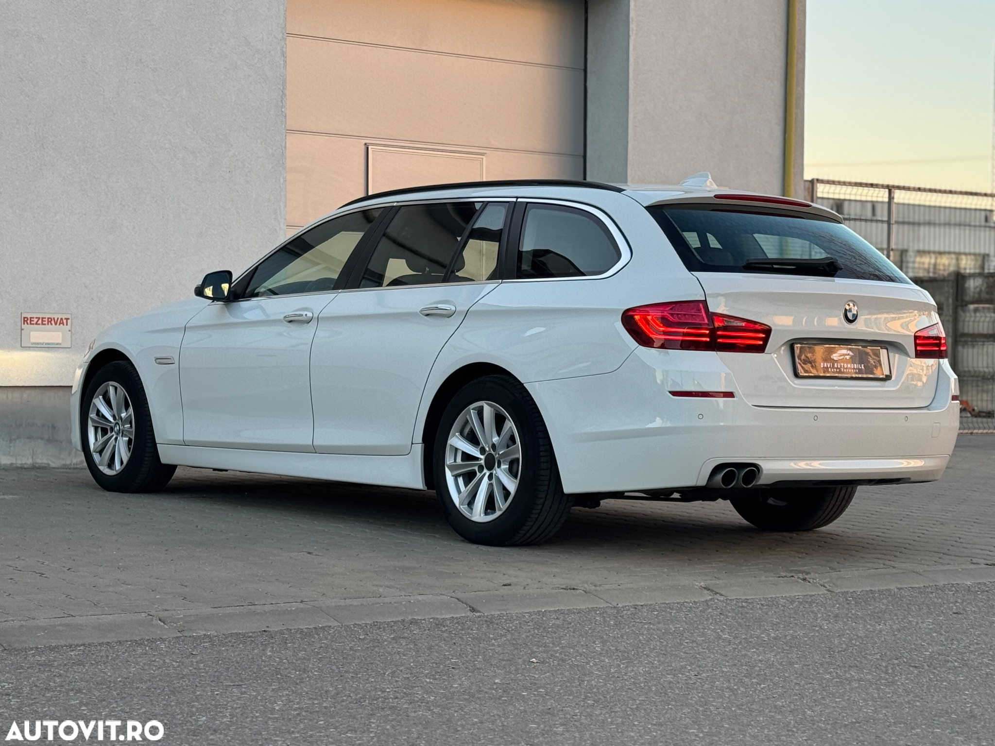 BMW Seria 5 520d xDrive Touring Aut. - 19