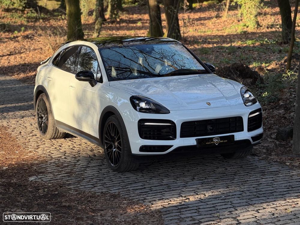 Porsche Cayenne E-Hybrid - 1