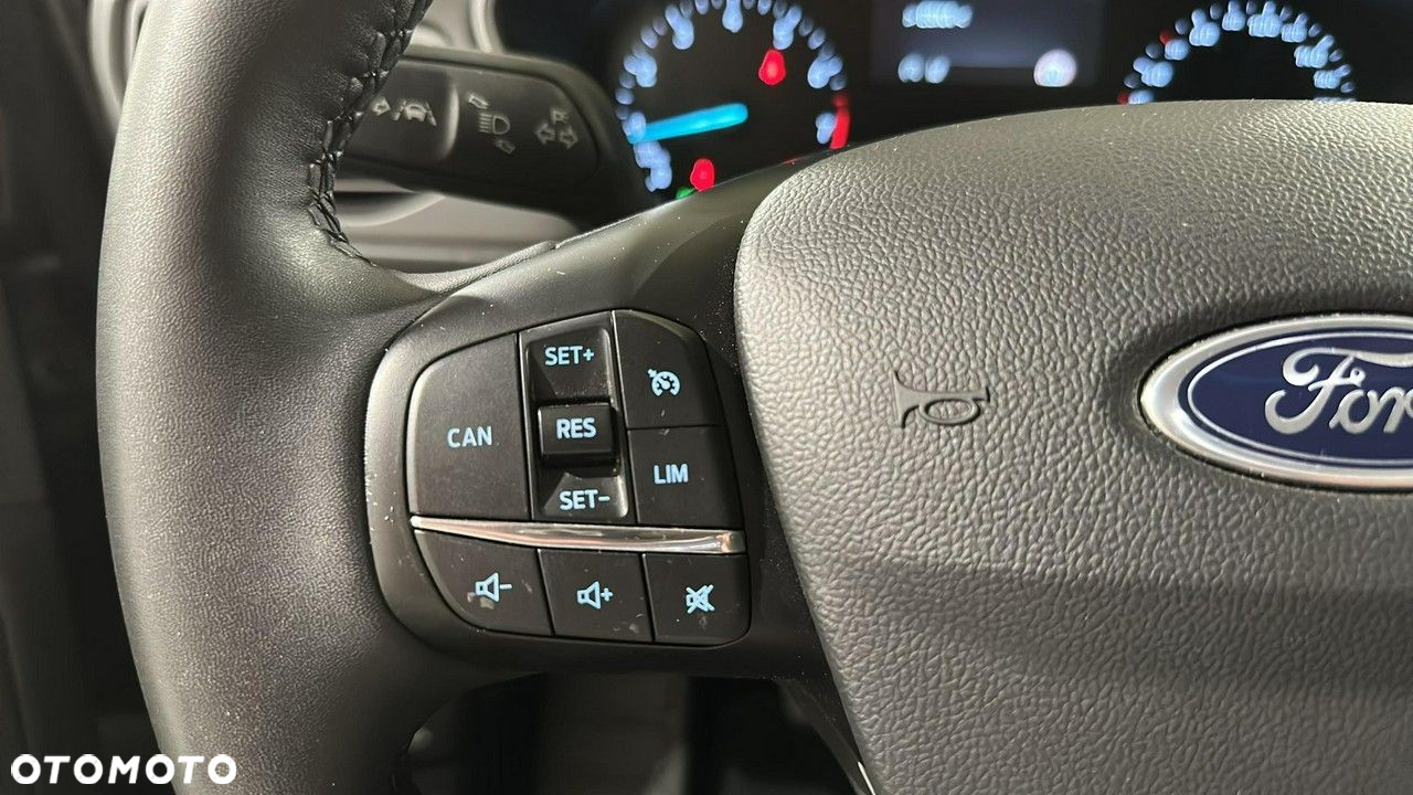 Ford Focus - 24
