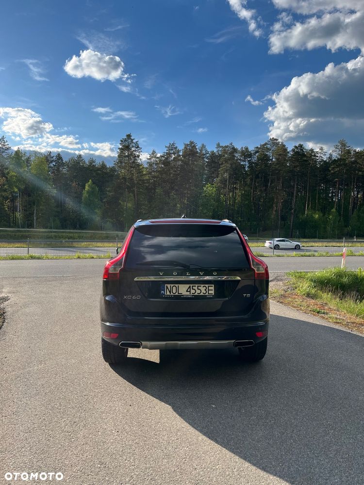 Volvo XC 60 - 12