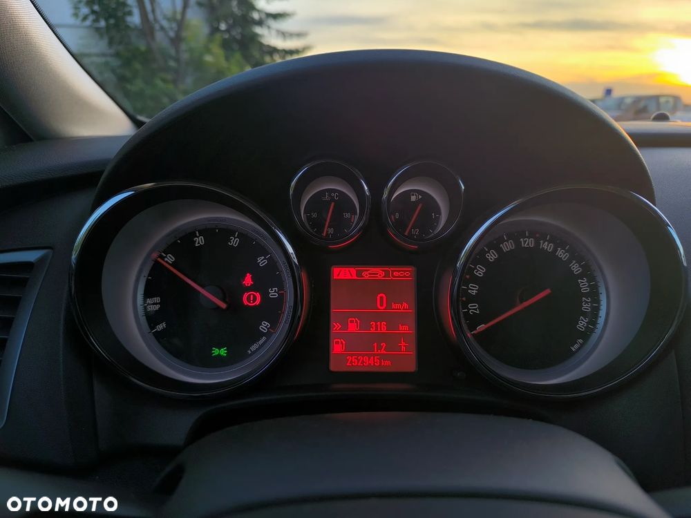 Opel Astra 1.6 CDTI DPF ecoFLEX Start/Stop Edition - 12