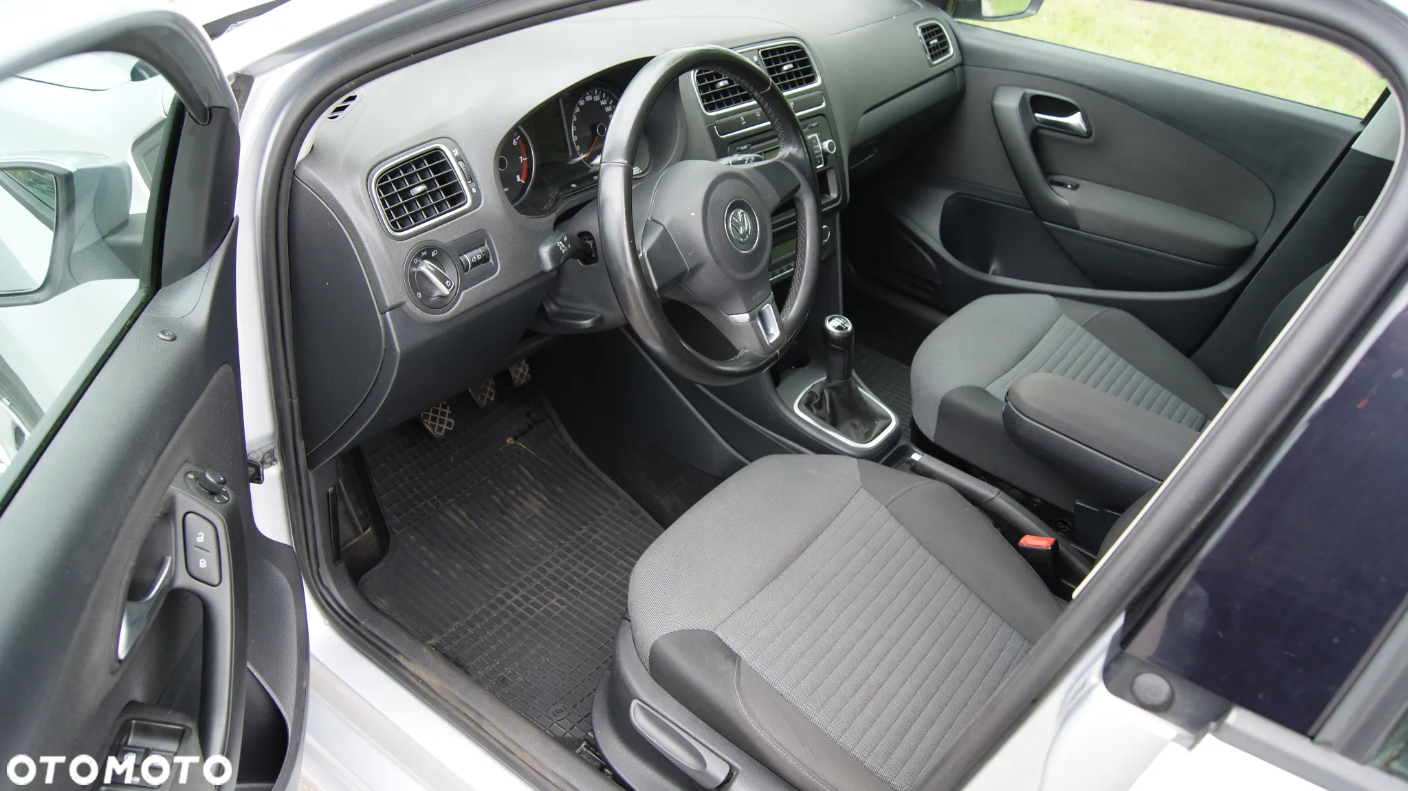 Volkswagen Polo 1.2 Team - 23