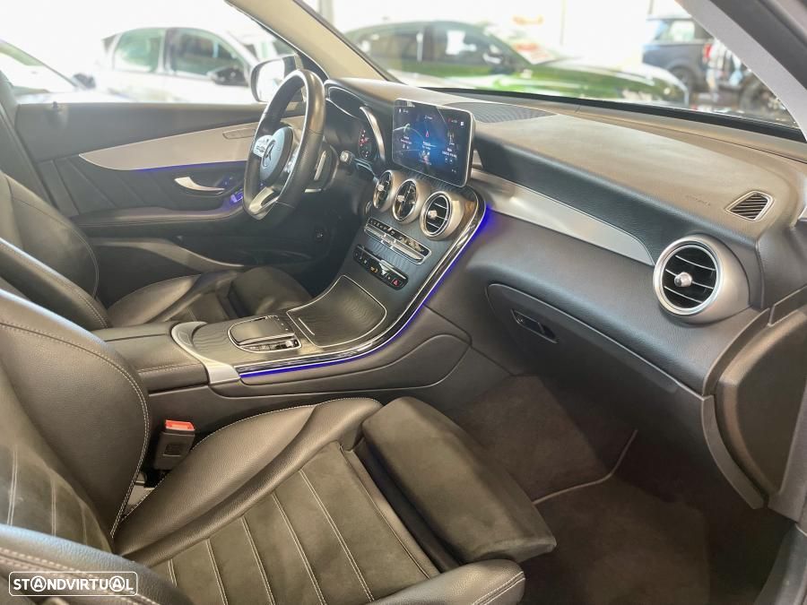 Mercedes-Benz GLC 300 de 4Matic 9G-TRONIC AMG Line - 33