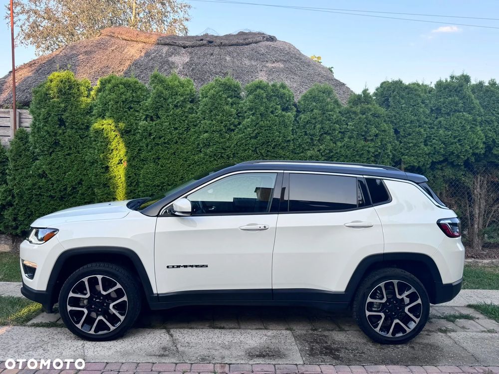 Jeep Compass - 2