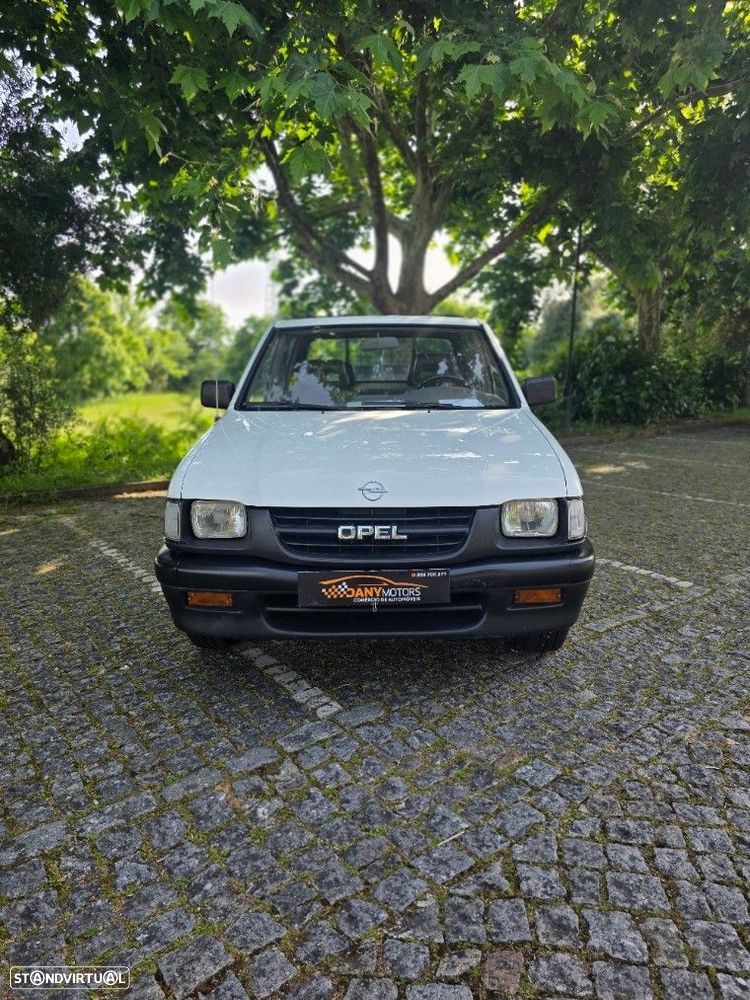 Opel Campo 2.5 TD TFR 54 HD CD CM - 1