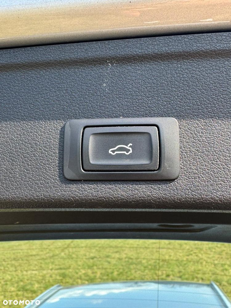 Audi A4 Avant 2.0 TDI DPF clean diesel Ambiente - 18
