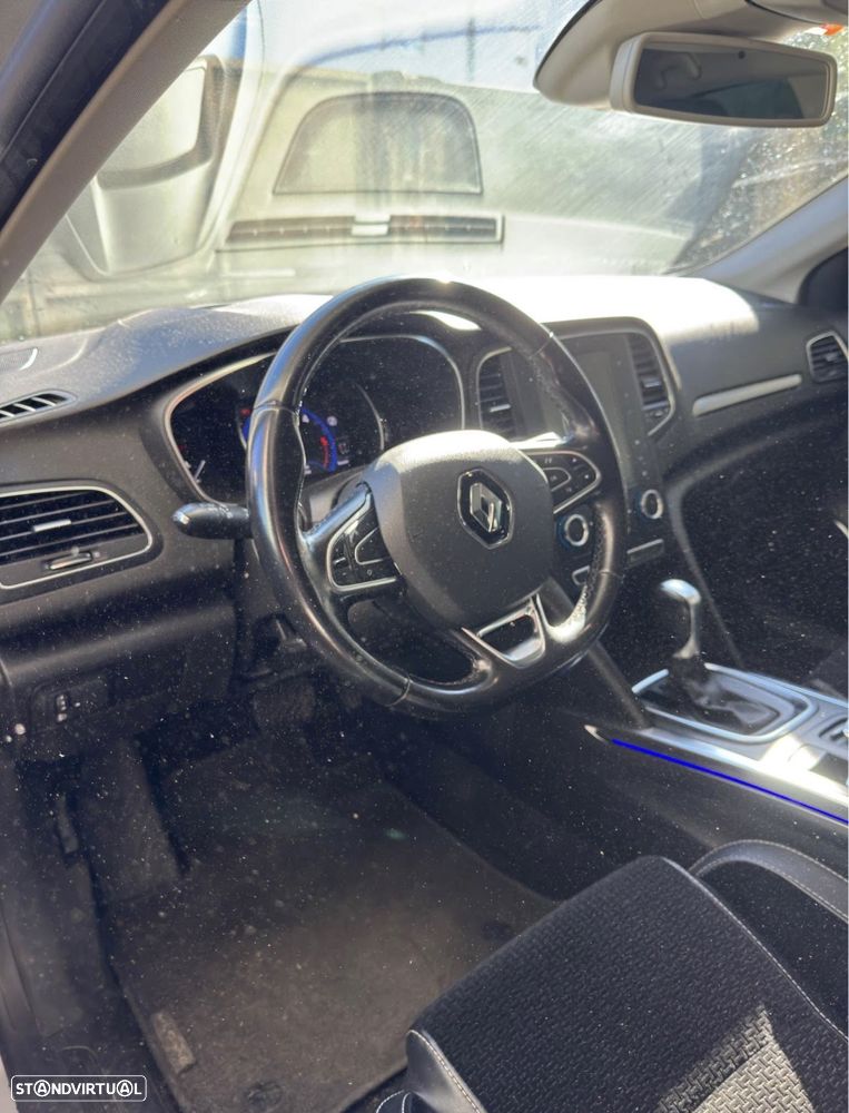 Renault Mégane BLUE dCi 115 EDC INTENS - 9