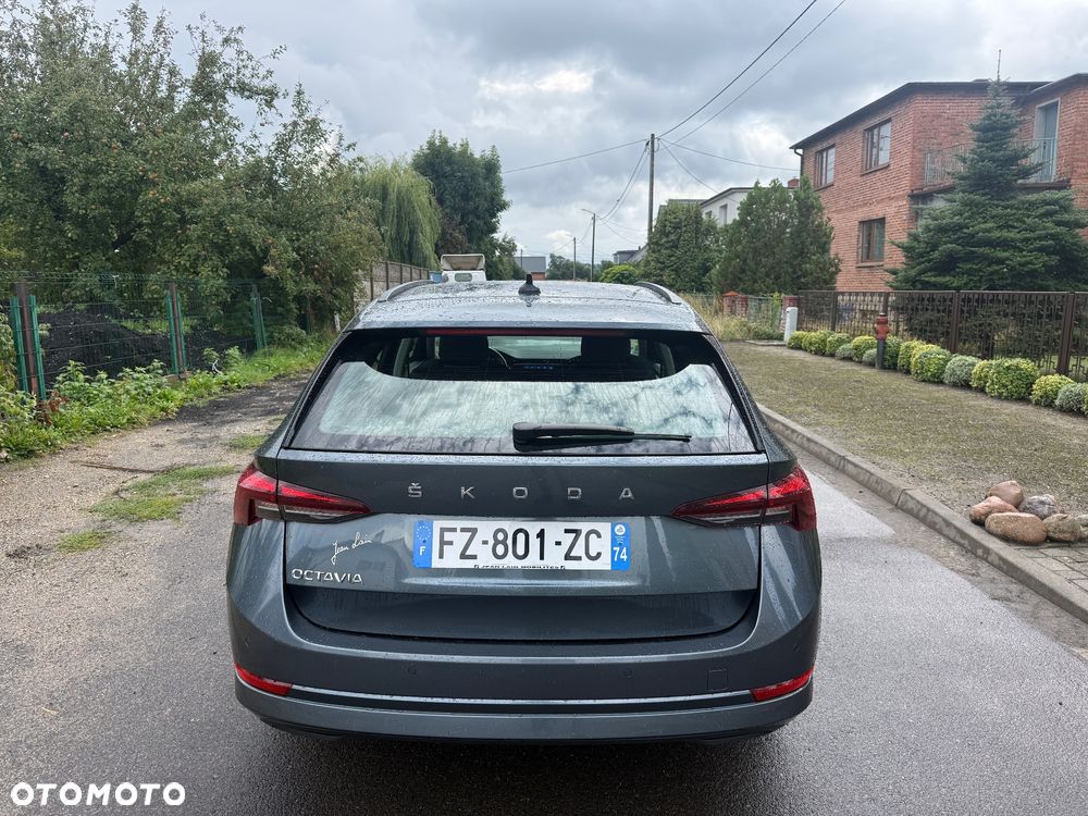 Skoda Octavia 2.0 TDI SCR Style DSG - 5