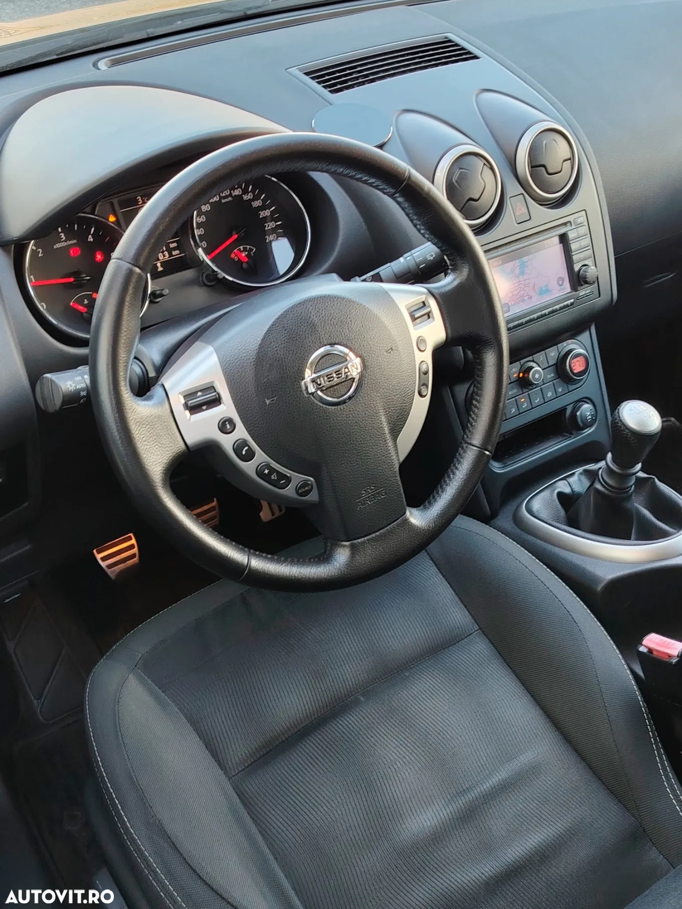 Nissan Qashqai 1.5 DCI TEKNA - 17