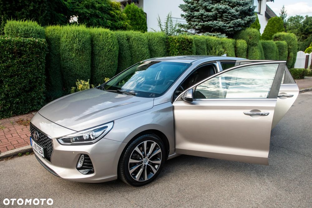 Hyundai i30 1.4 T-GDI Comfort DCT - 8