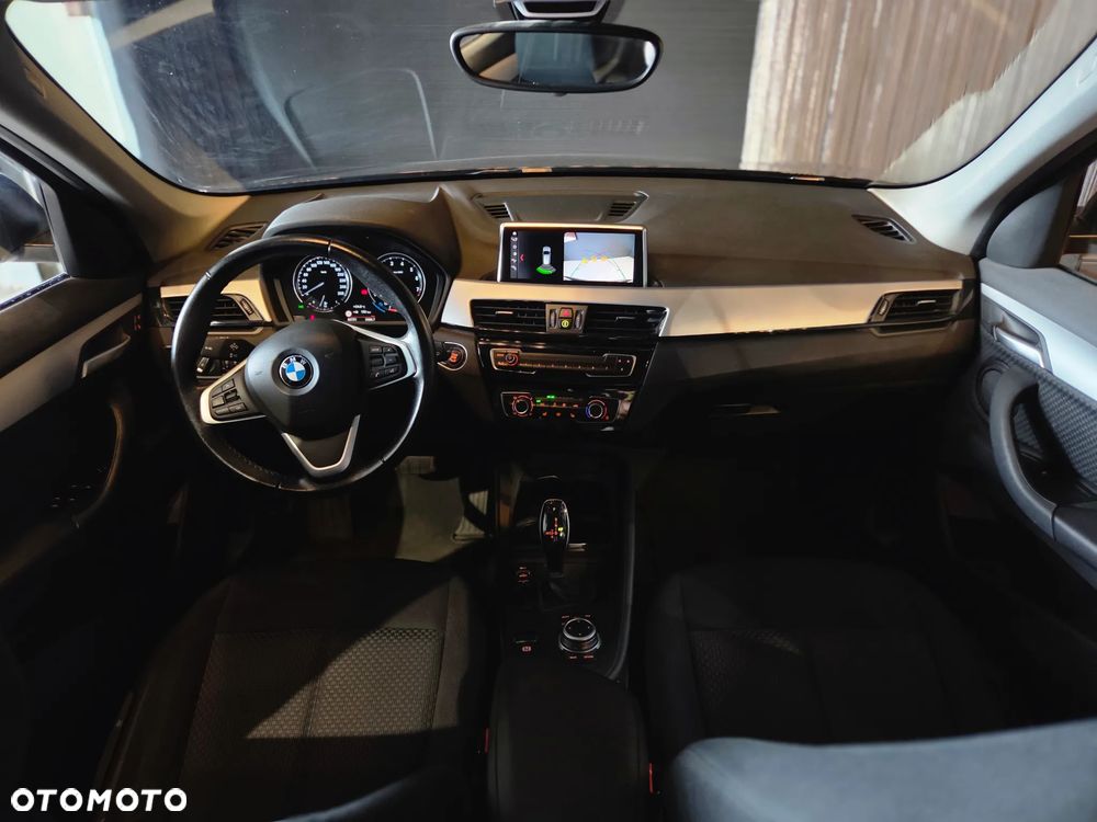 BMW X1 sDrive18i Advantage - 8