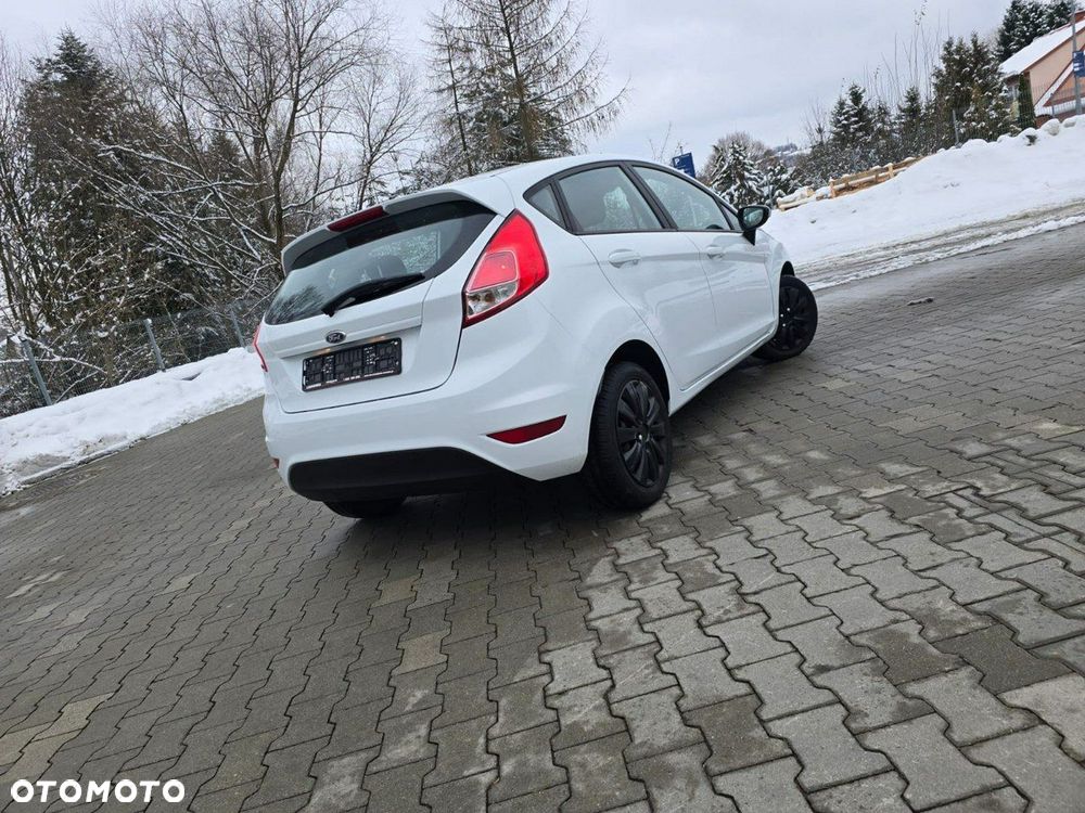 Ford Fiesta - 2