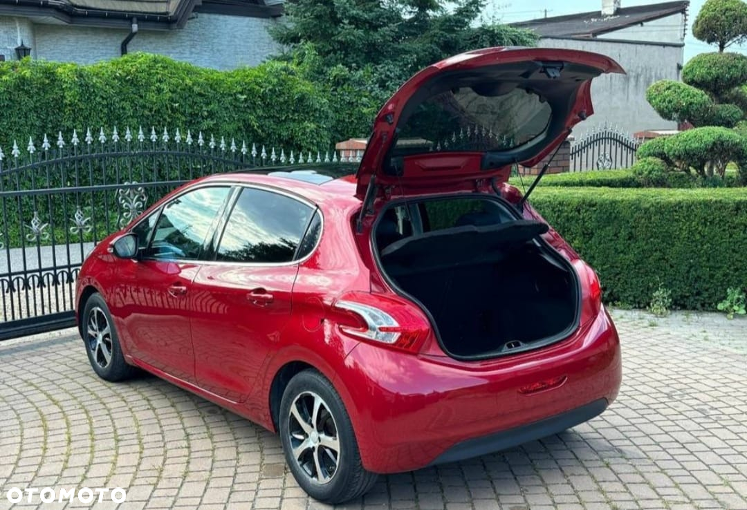 Peugeot 208 1.2 VTi Allure - 7