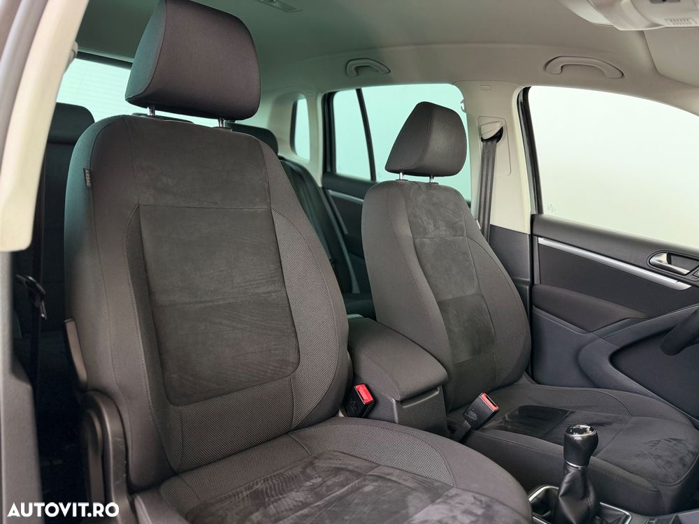 Volkswagen Tiguan 1.4 TSI BlueMotion Technology Exclusive - 12