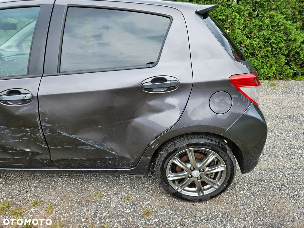 Toyota Yaris 1.33 VVT-i Executive - 7