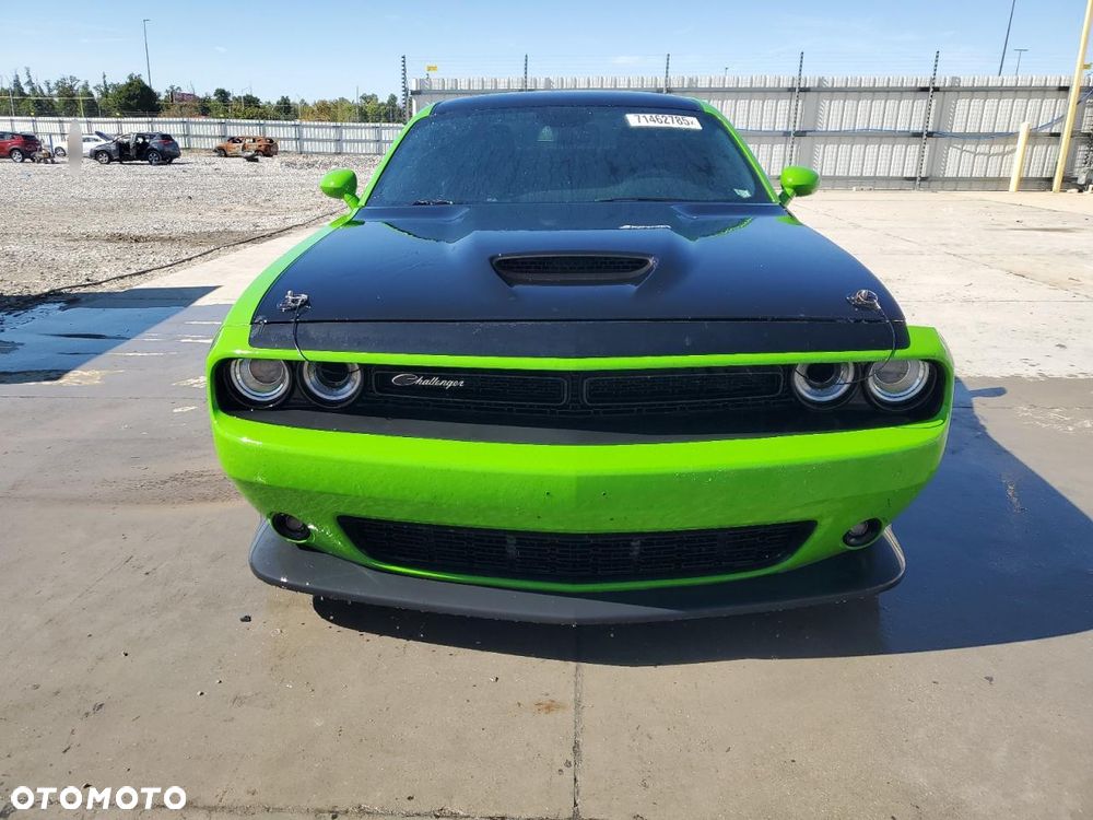 Dodge Challenger Automatik R/T Plus Scat Pack - 2