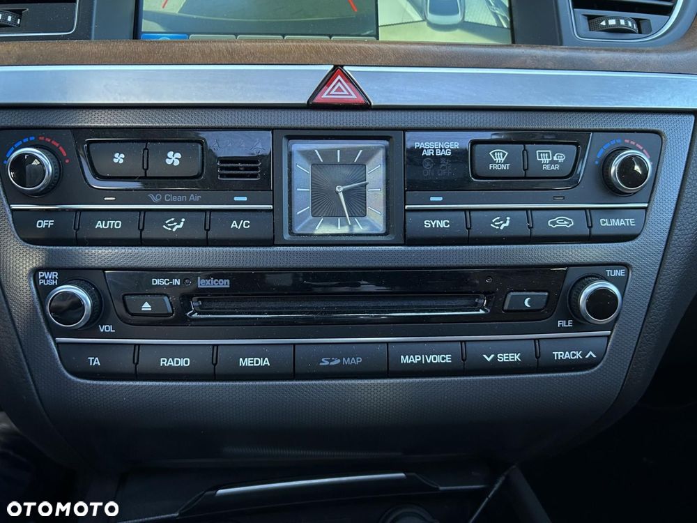 Hyundai Genesis - 33