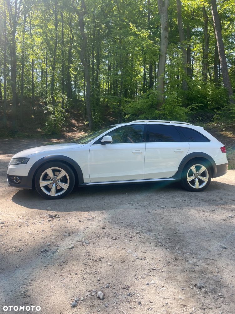 Audi A4 Allroad - 14