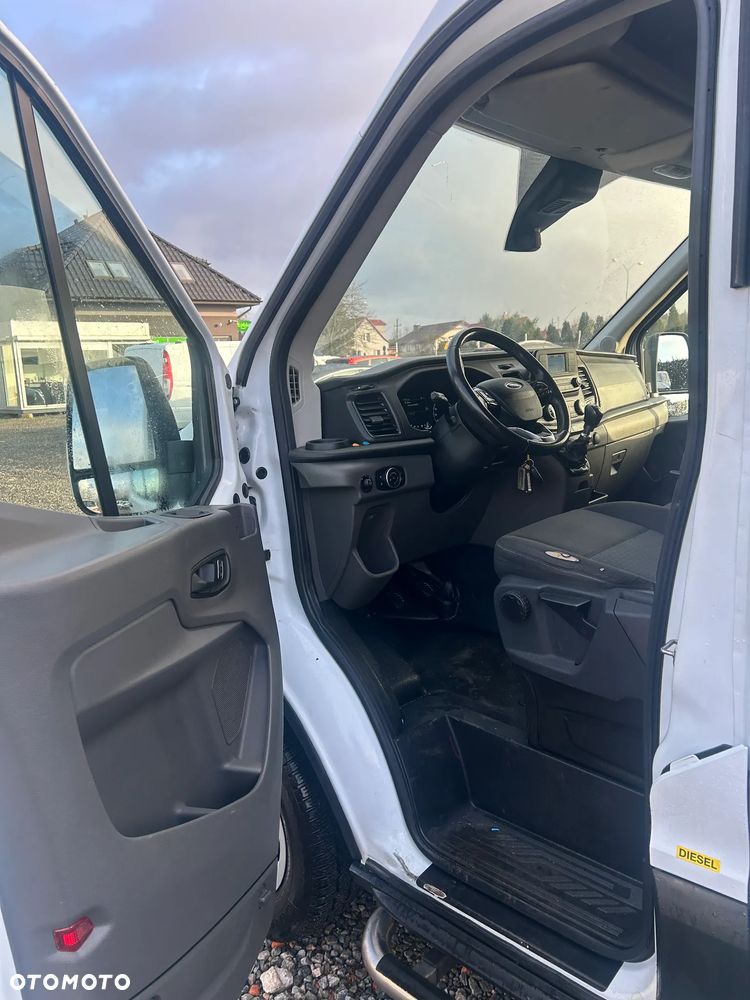 Ford transit - 14