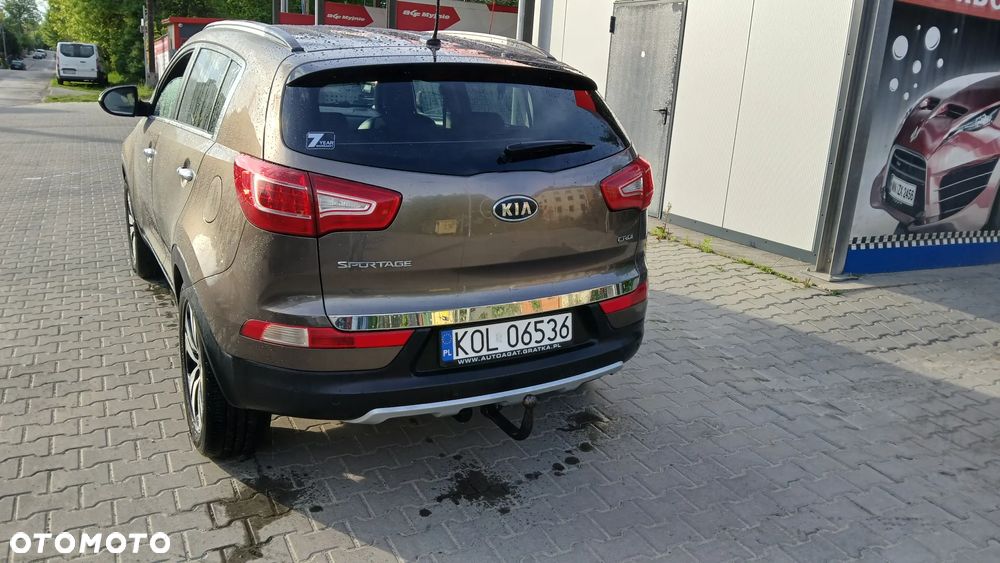 Kia Sportage 1.7 CRDI 2WD Attract - 2