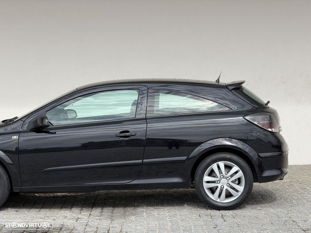 Opel Astra GTC 1.7 CDTI - 12