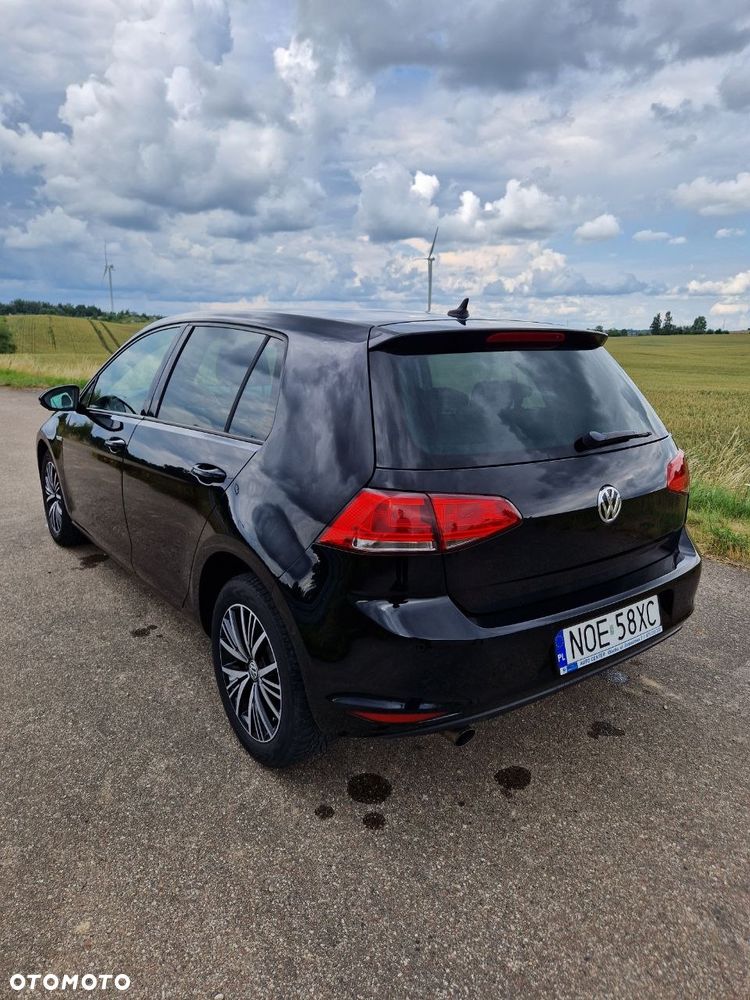 Volkswagen Golf 1.6 TDI Comfortline - 6