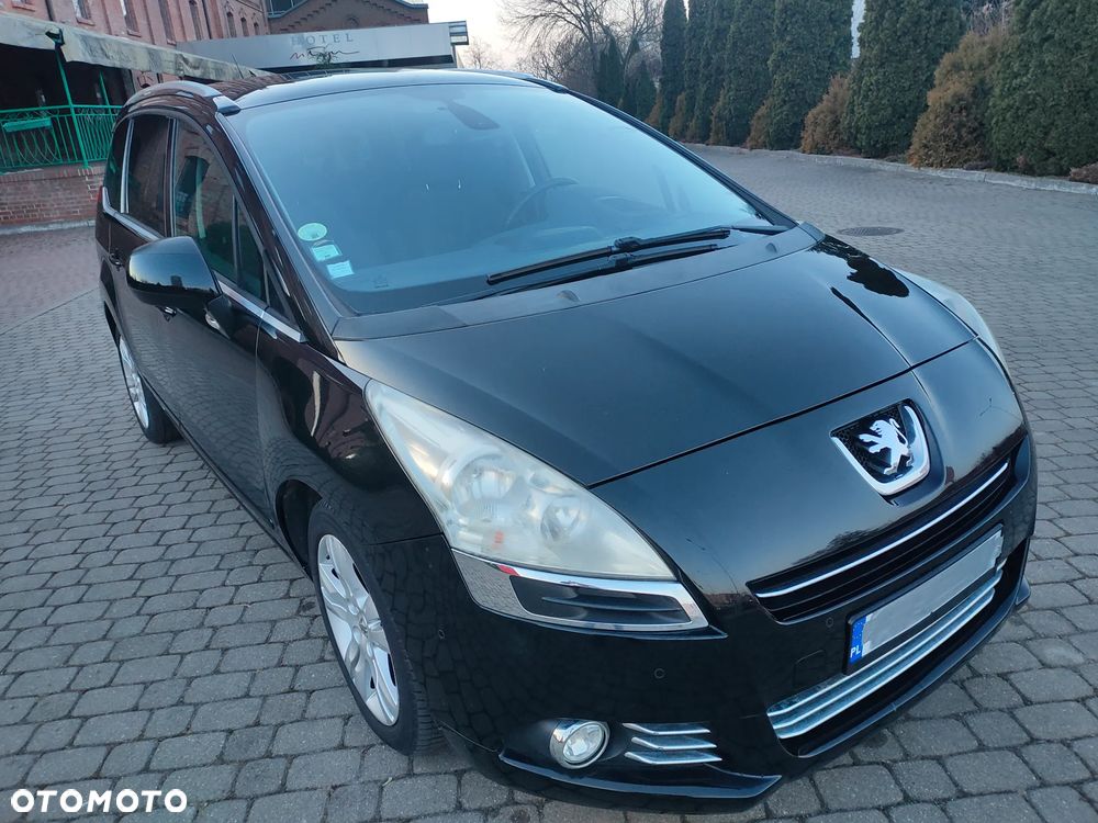 Peugeot 5008 2.0 HDi Allure 7os - 16