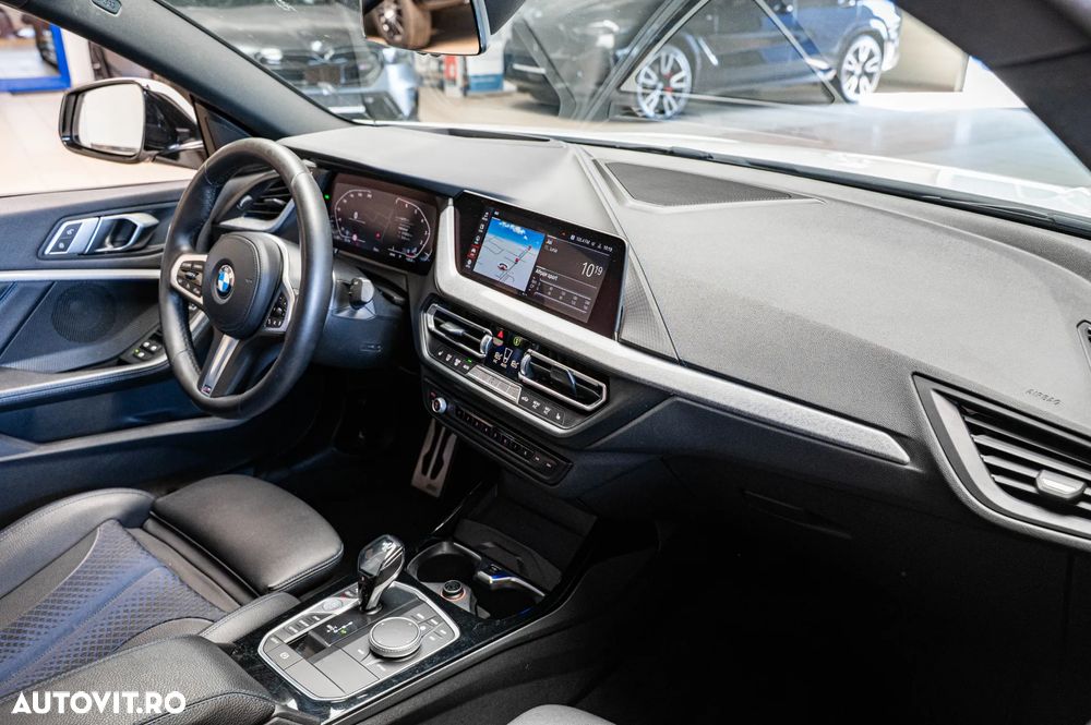 BMW Seria 2 218i Aut. M Sport - 29
