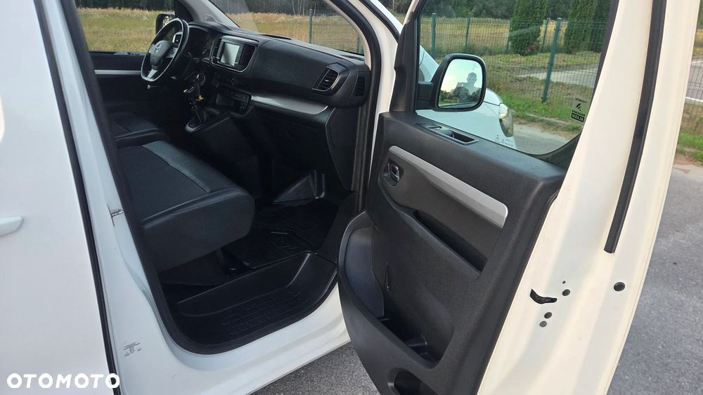 Opel VIVARO - 21