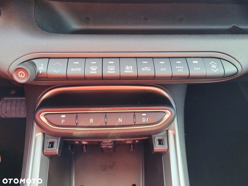 Jeep Avenger - 16