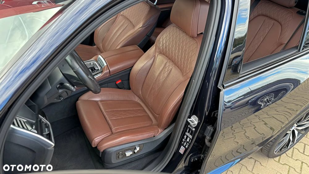 BMW X5 xDrive40i - 15