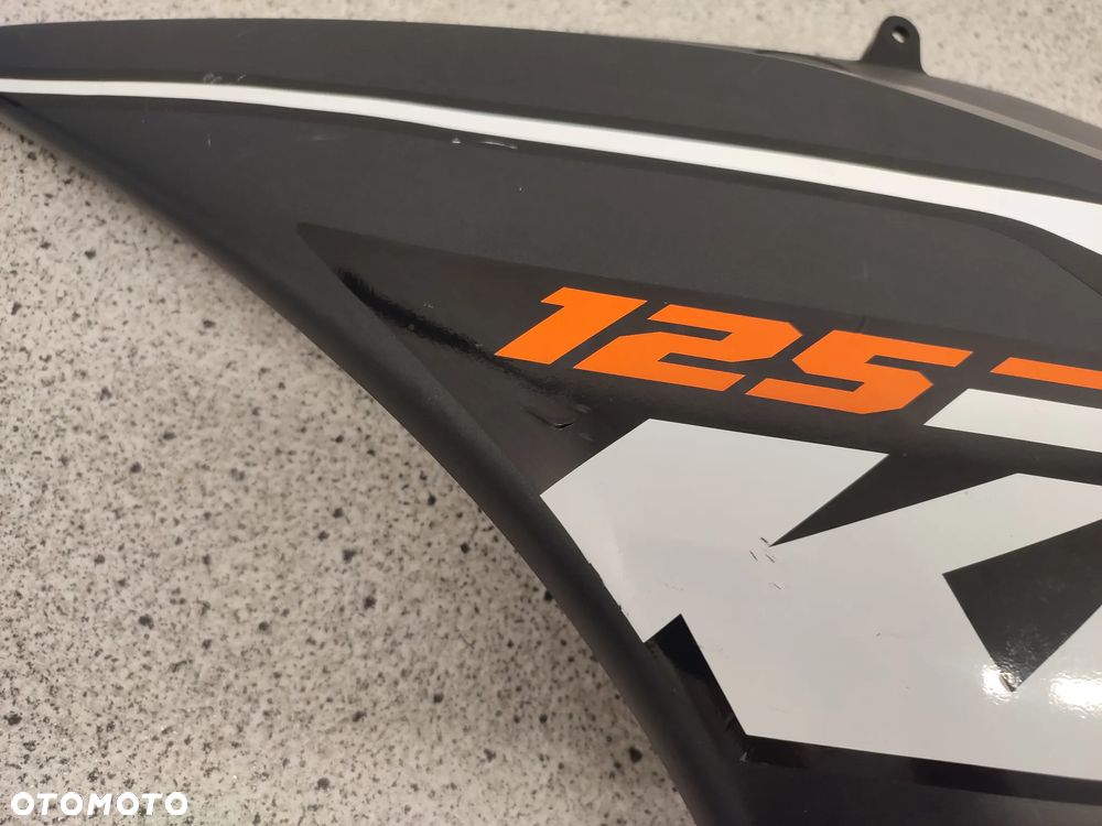 Owiewka, osłona, bok, boczek KTM RC 125 RC125 - 11