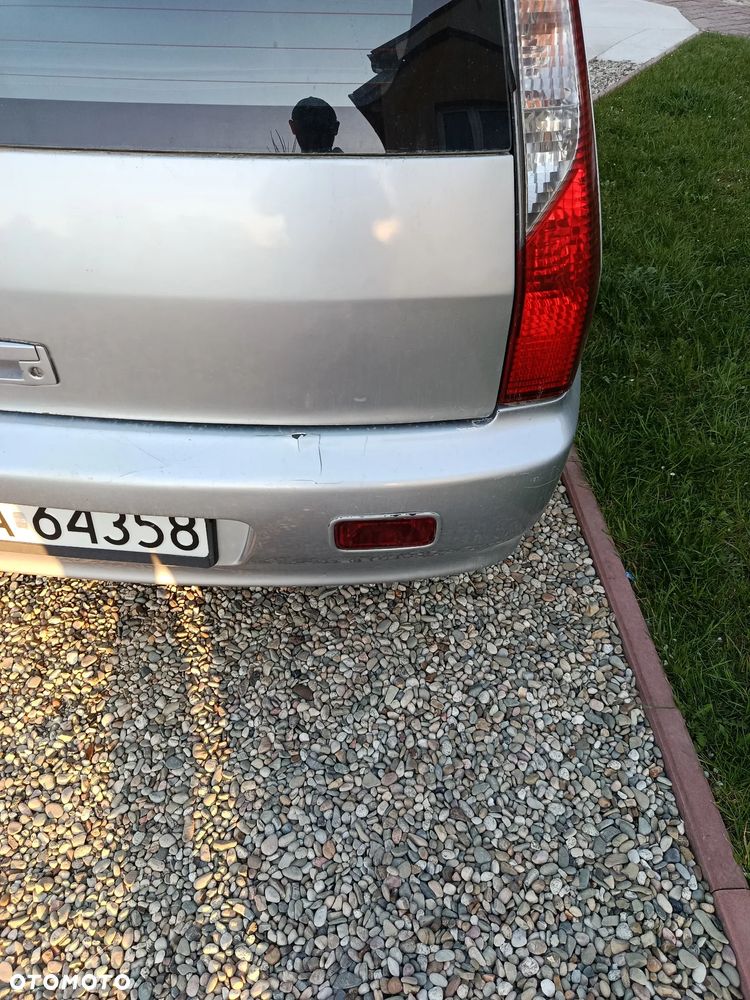 Mitsubishi Lancer 1.6 Comfort + - 10