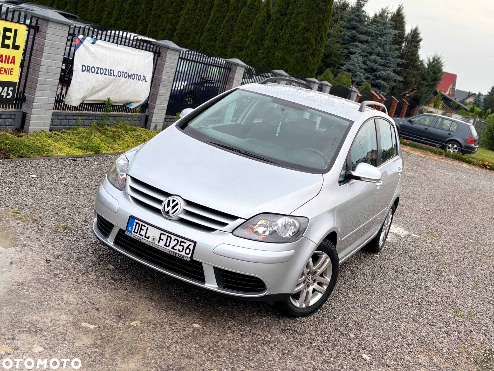 Volkswagen Golf Plus - 1